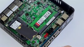X30G Intel J6412 มินิพีซีอุตสาหกรรมพร้อม 2 LAN 2 COM